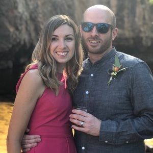 Meet your Posher, Alicia